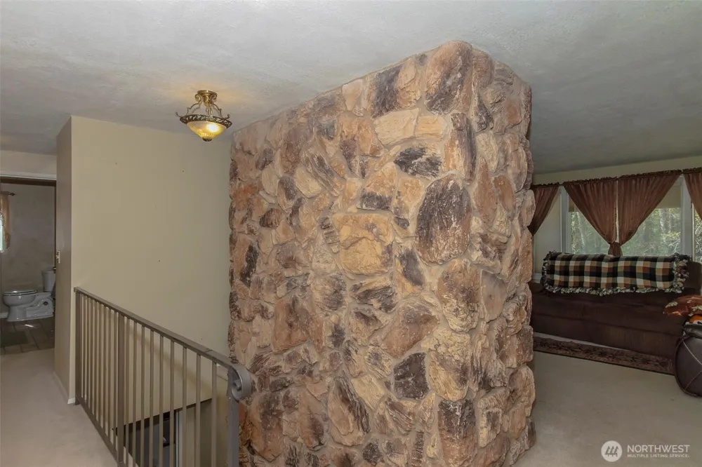 1140 S Pine Street Kettle Falls, WA 99141