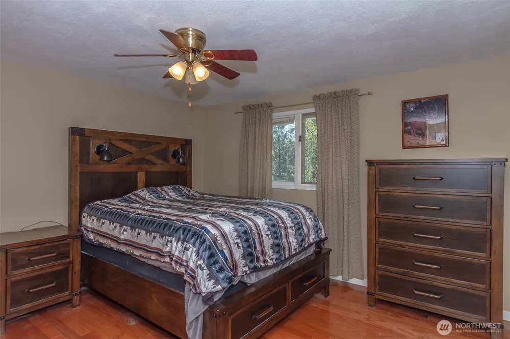 1140 S Pine Street Kettle Falls, WA 99141