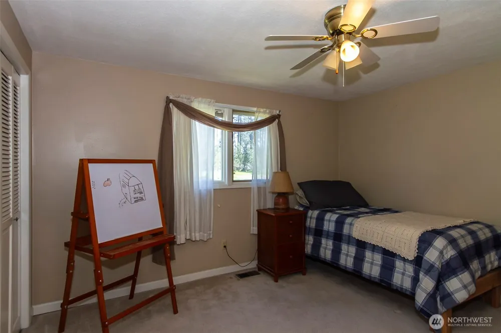 1140 S Pine Street Kettle Falls, WA 99141