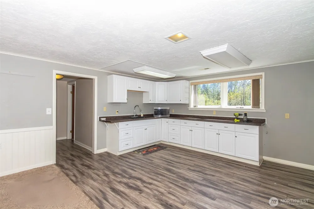 1140 S Pine Street Kettle Falls, WA 99141