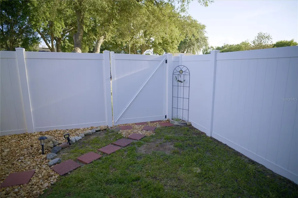 408 RAYMOND STREET Minneola, FL 34715