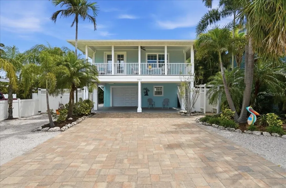 2811 GULF DRIVE Holmes Beach, FL 34217