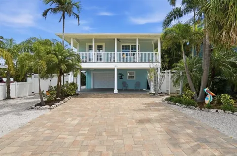 2811 GULF DRIVE