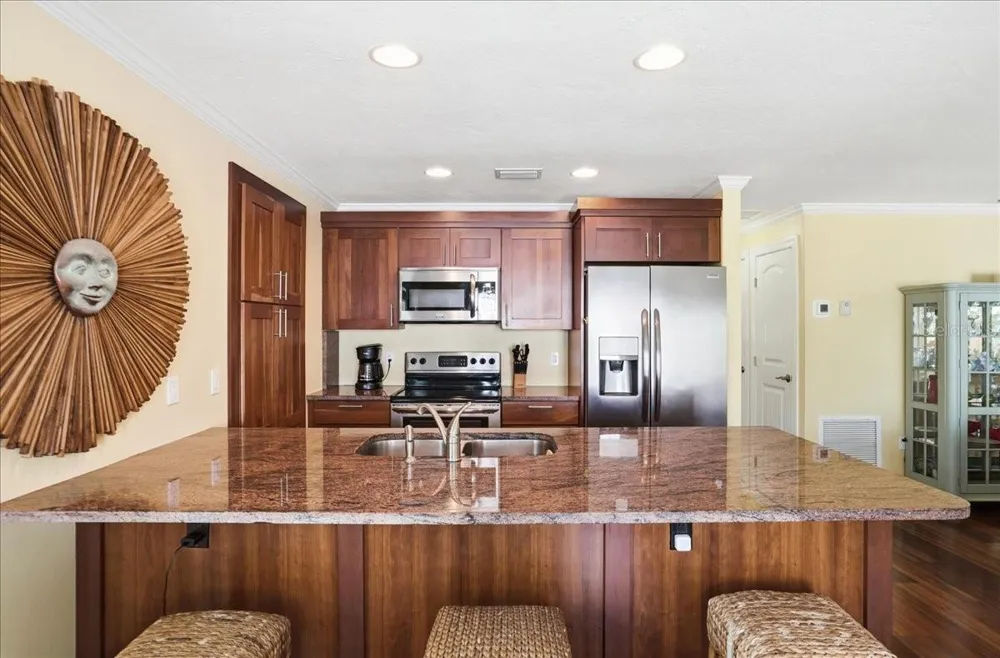 2811 GULF DRIVE Holmes Beach, FL 34217