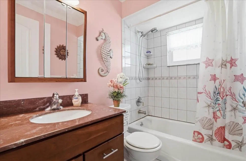 2811 GULF DRIVE Holmes Beach, FL 34217