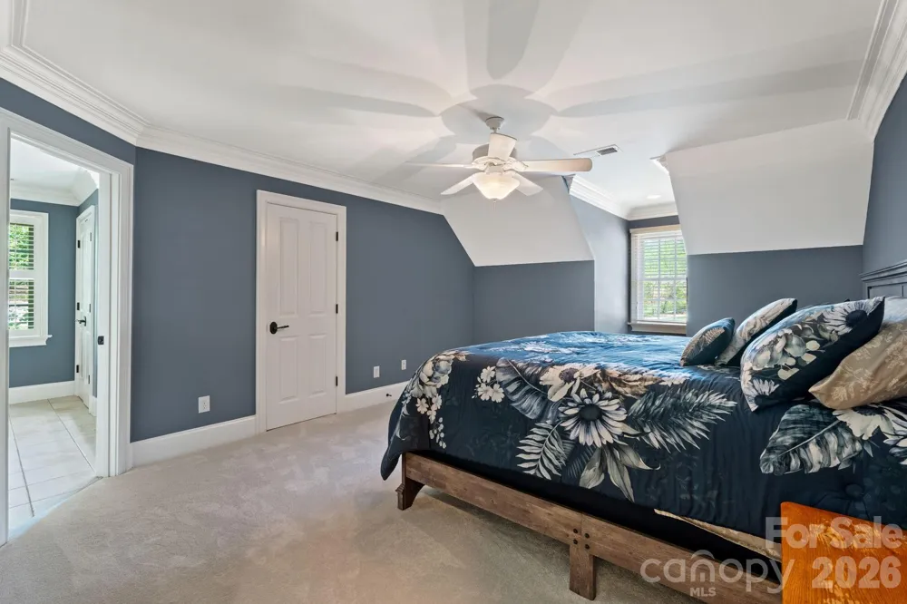 7601 Crossing Ridge Drive Belews Creek, NC 27009