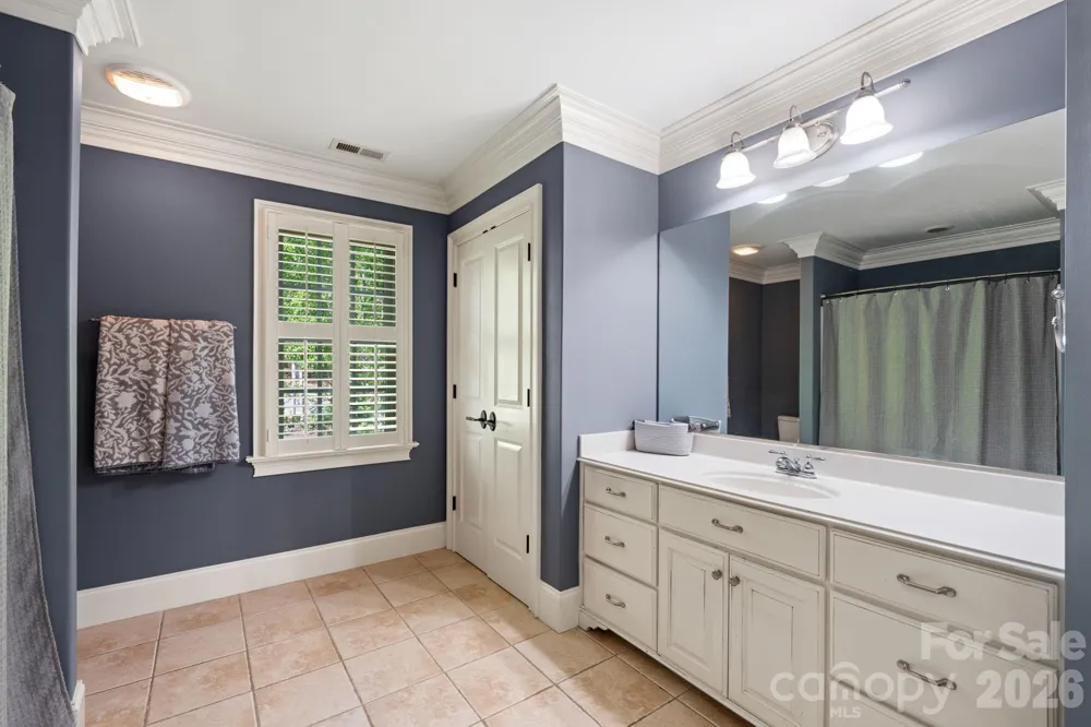 7601 Crossing Ridge Drive Belews Creek, NC 27009
