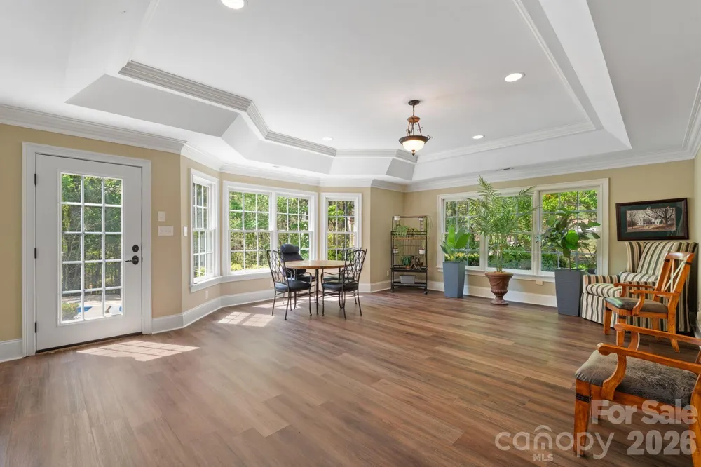 7601 Crossing Ridge Drive Belews Creek, NC 27009