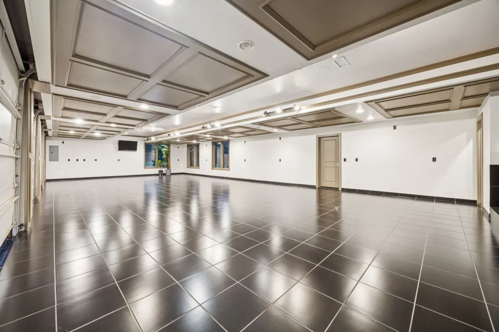 1900 Shady Oaks Drive Southlake, TX 76092