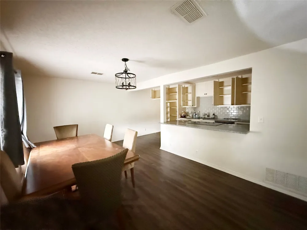141 E Mckinney Avenue Cooper, TX 75432