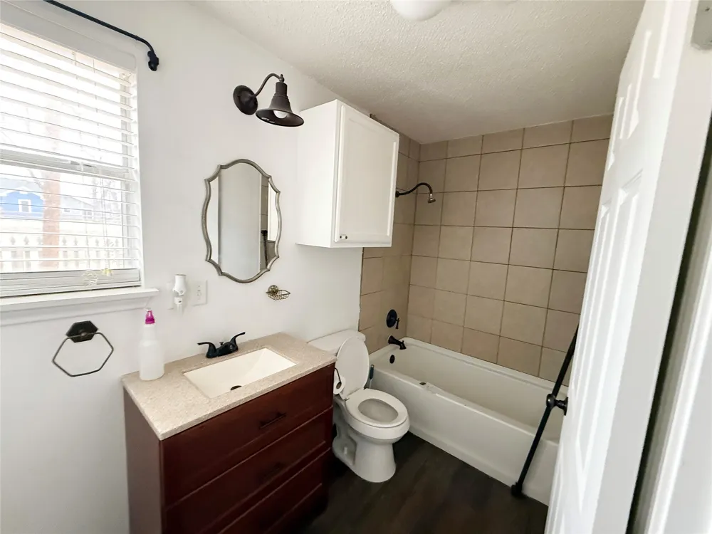 141 E Mckinney Avenue Cooper, TX 75432