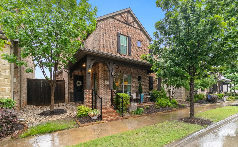2224 7th Avenue Flower Mound, TX 75028