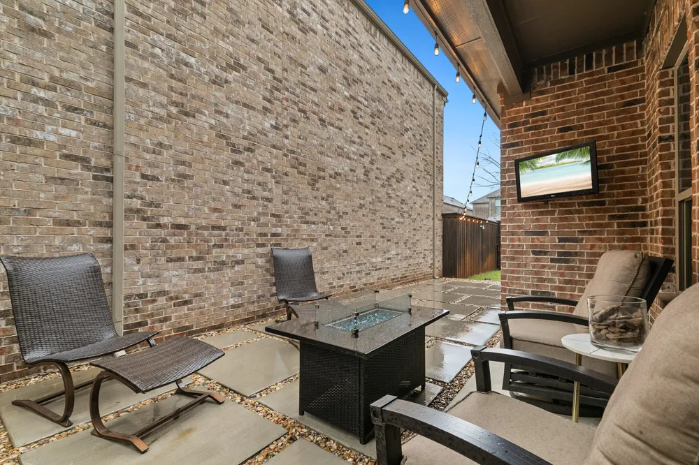 2224 7th Avenue Flower Mound, TX 75028