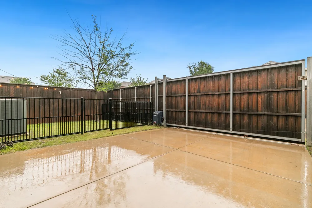2224 7th Avenue Flower Mound, TX 75028