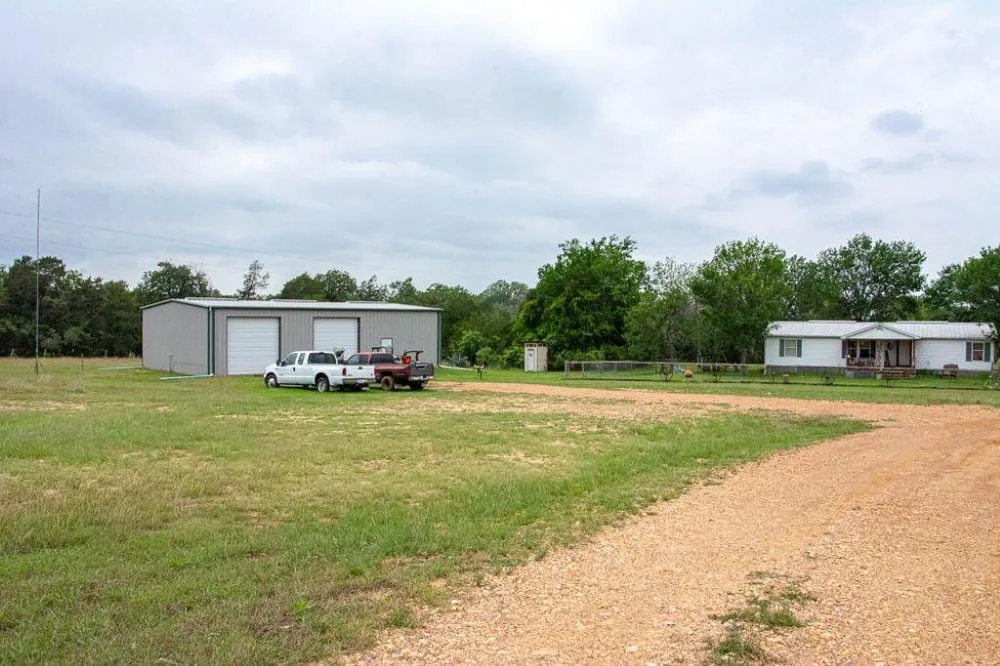 1766 Fm 2104 Paige, TX 78659