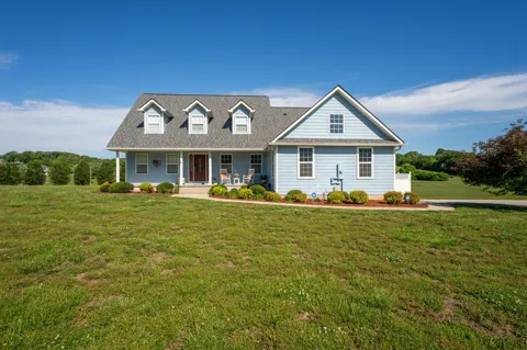 17 Rivers Edge Road