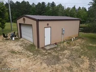 5133 Antioch Road Hazlehurst, MS 39083