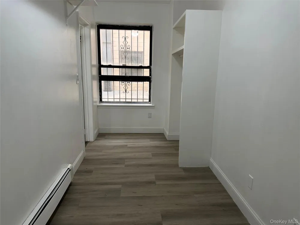 8410 101 STREET Richmond Hill, NY 11418