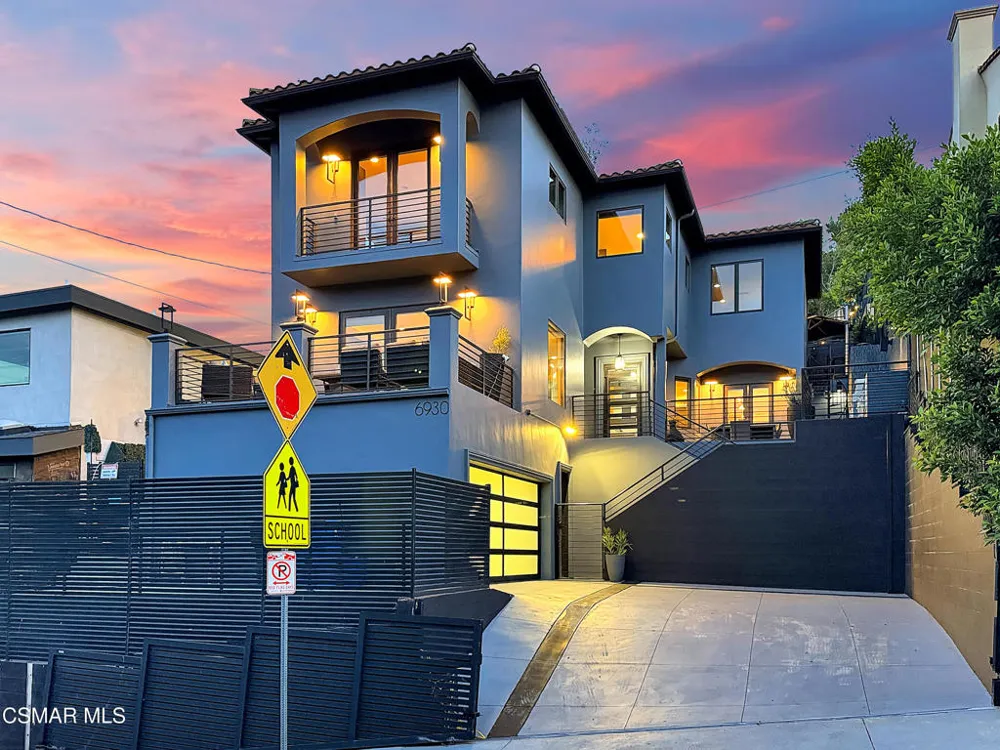 6930 Woodrow Wilson Drive