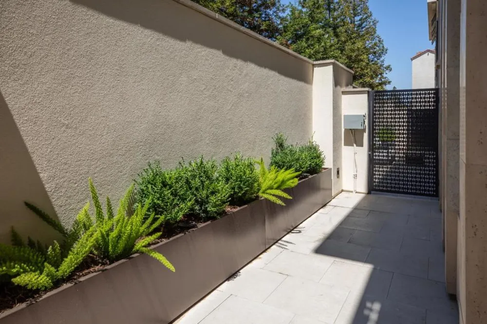 450 FIRST STREET #109 Los Altos, CA 94022