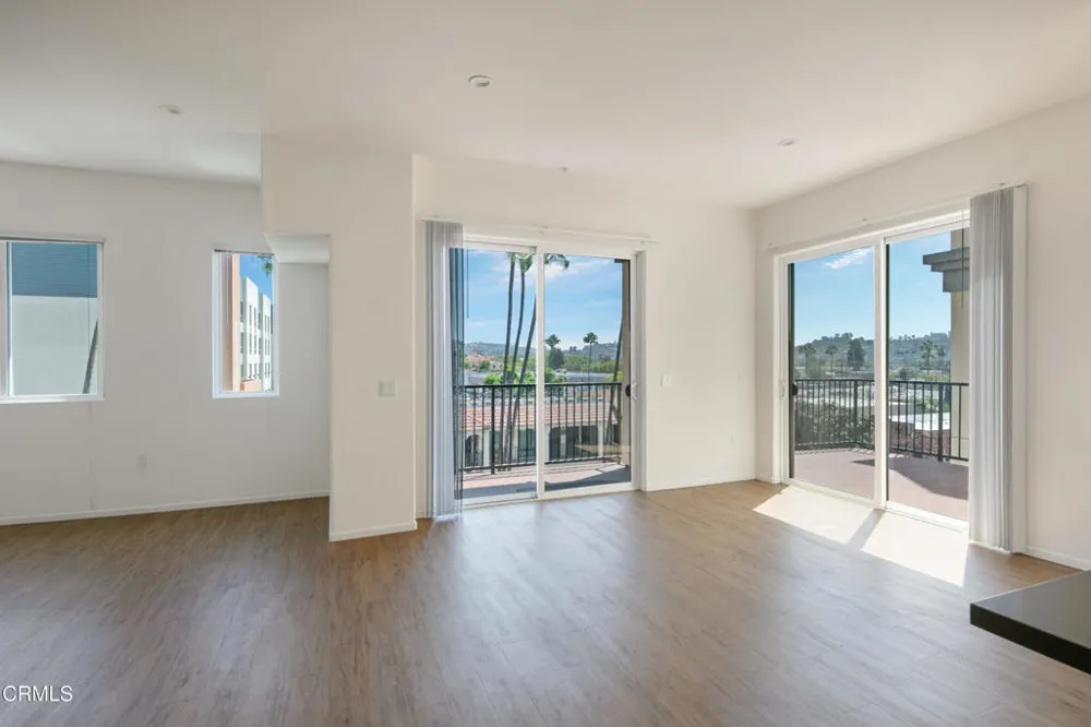 124 W Colorado Street #405 Glendale, CA 91204