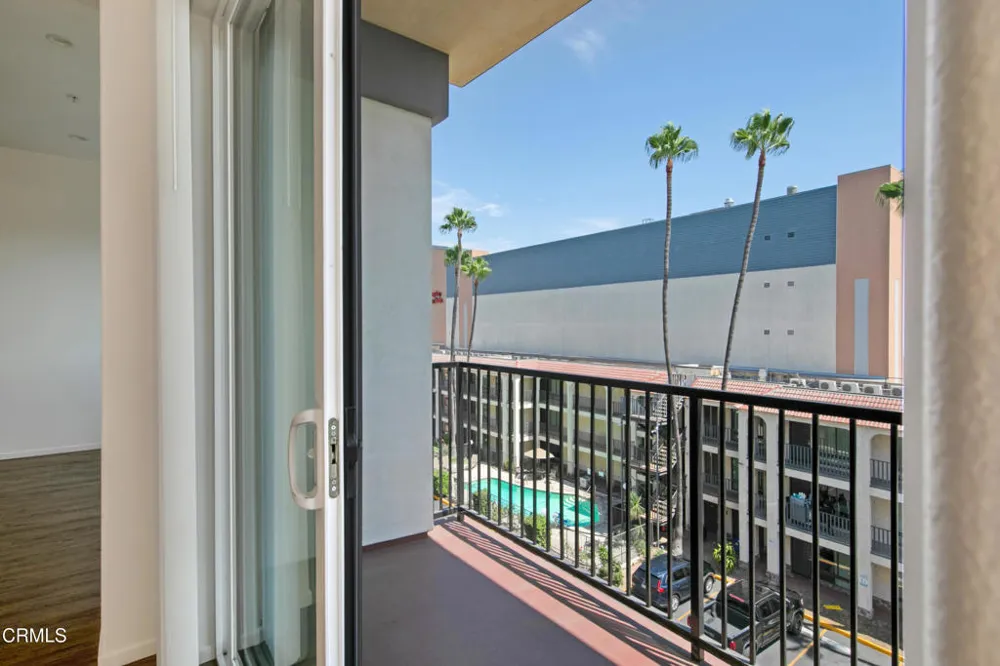 124 W Colorado Street #405 Glendale, CA 91204