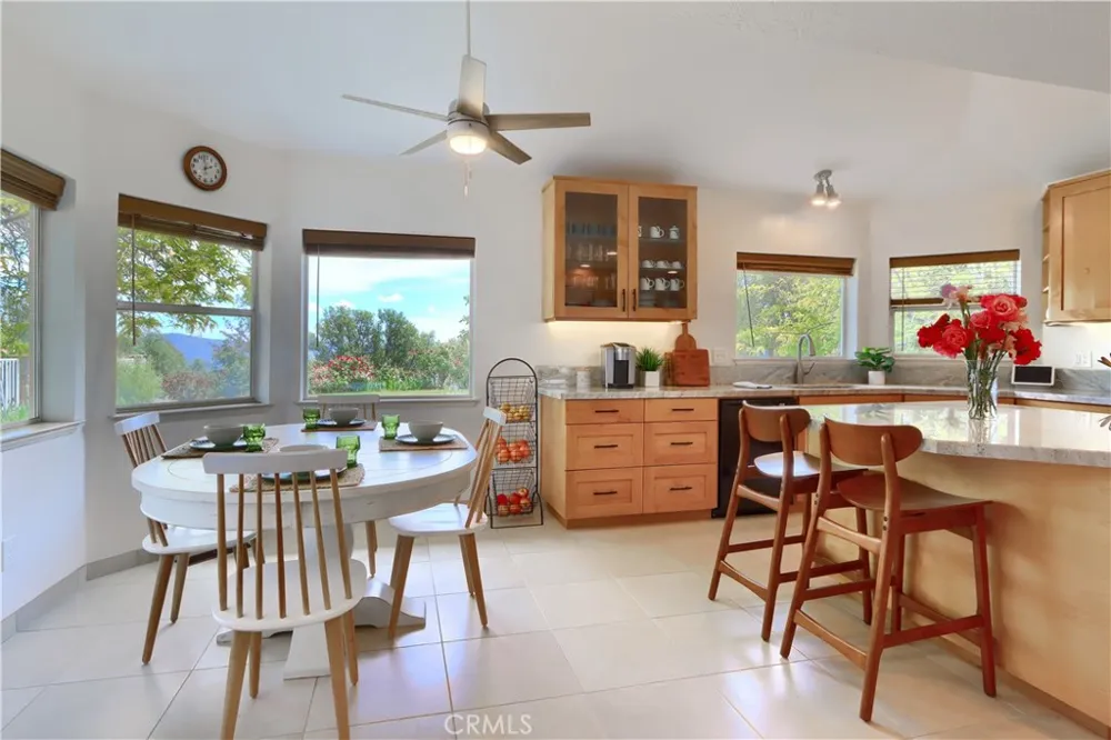 5603 Clouds Rest Road Mariposa, CA 95338