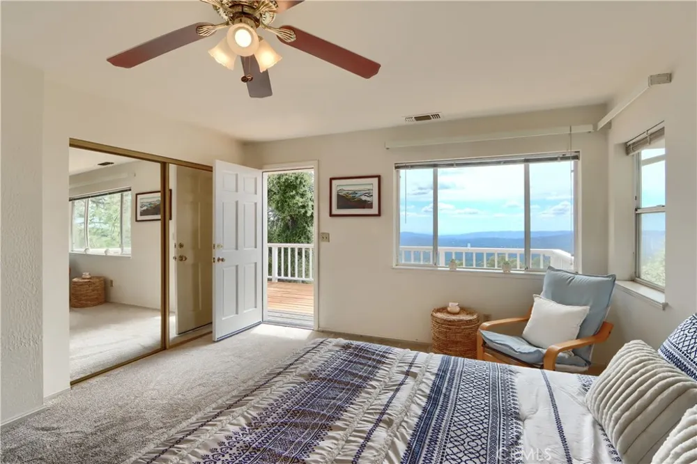 5603 Clouds Rest Road Mariposa, CA 95338