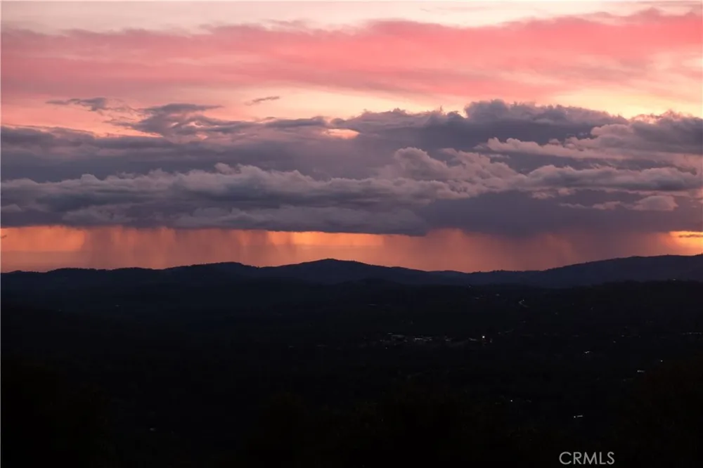 5603 Clouds Rest Road Mariposa, CA 95338