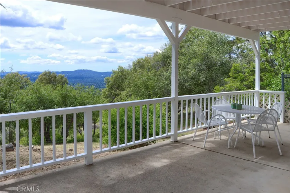5603 Clouds Rest Road Mariposa, CA 95338