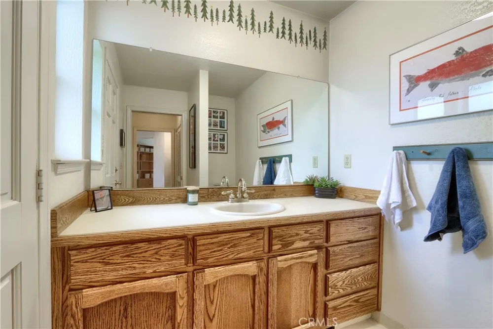 5603 Clouds Rest Road Mariposa, CA 95338