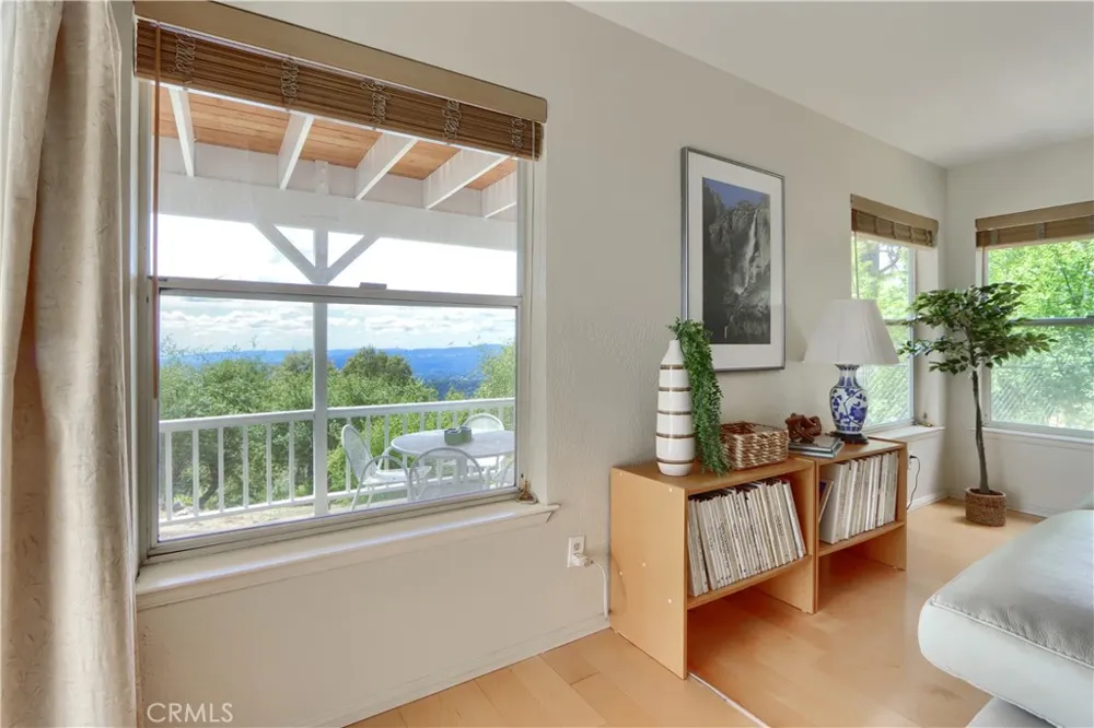 5603 Clouds Rest Road Mariposa, CA 95338