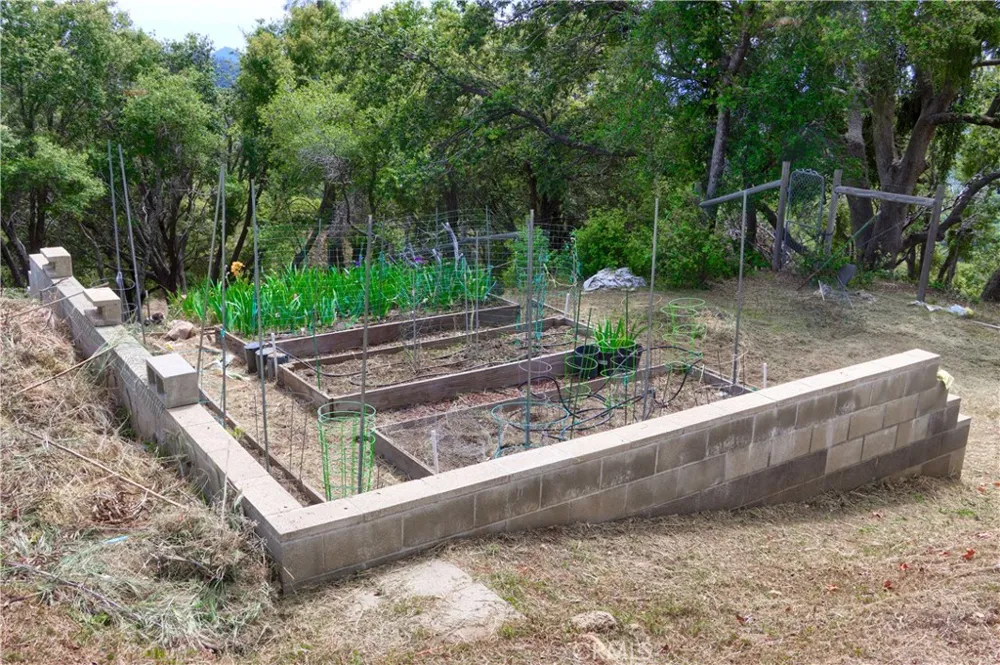 5603 Clouds Rest Road Mariposa, CA 95338