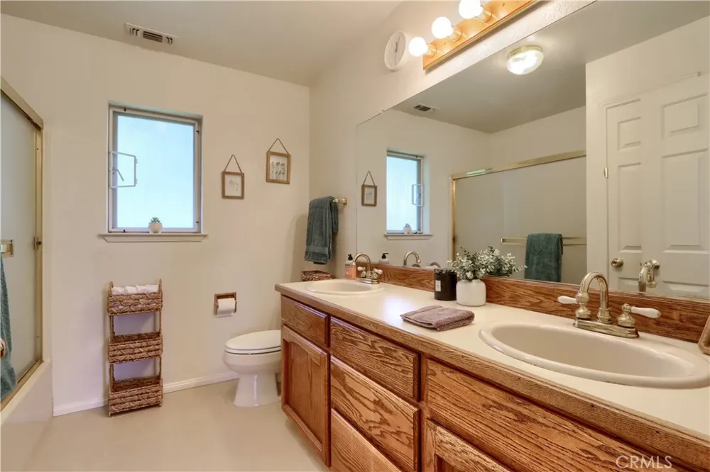 5603 Clouds Rest Road Mariposa, CA 95338
