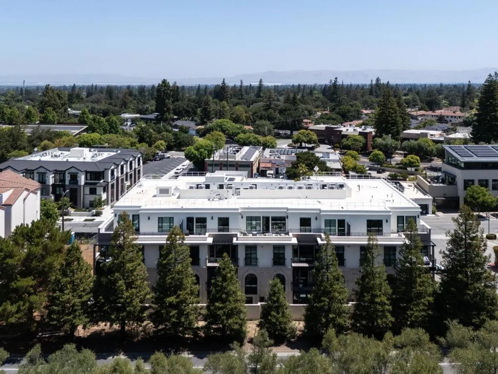 450 First #106 Los Altos, CA 94022