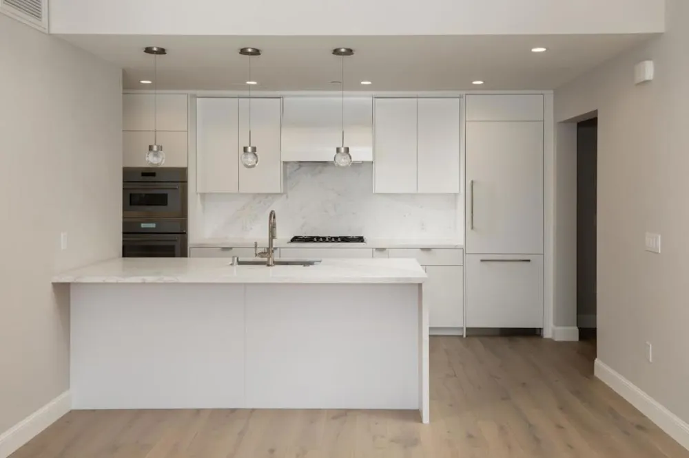450 First #106 Los Altos, CA 94022