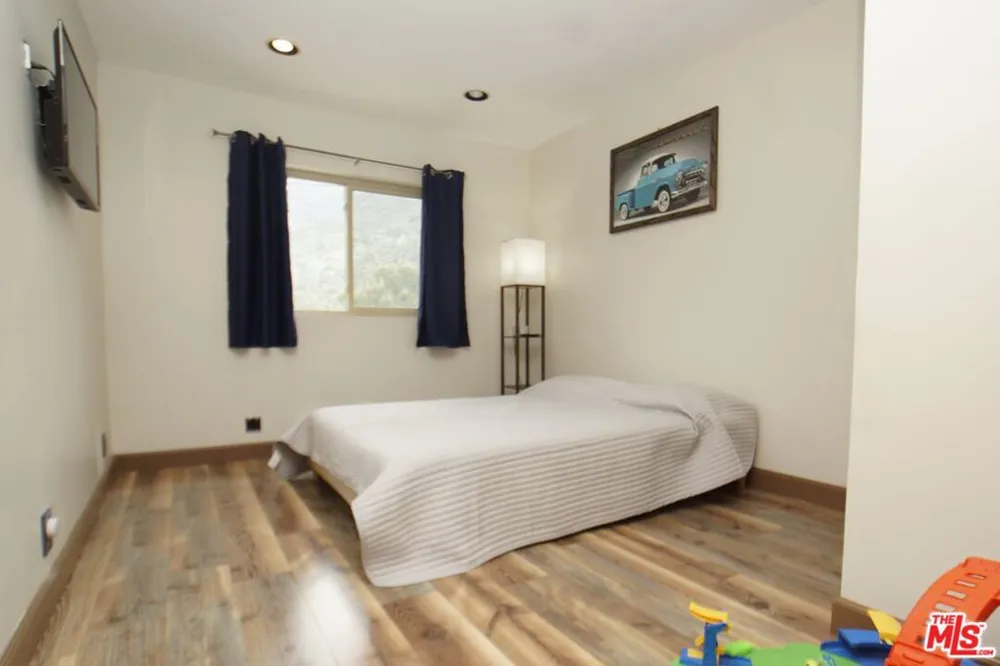 4229 Elliot Trail Frazier Park, CA 93225