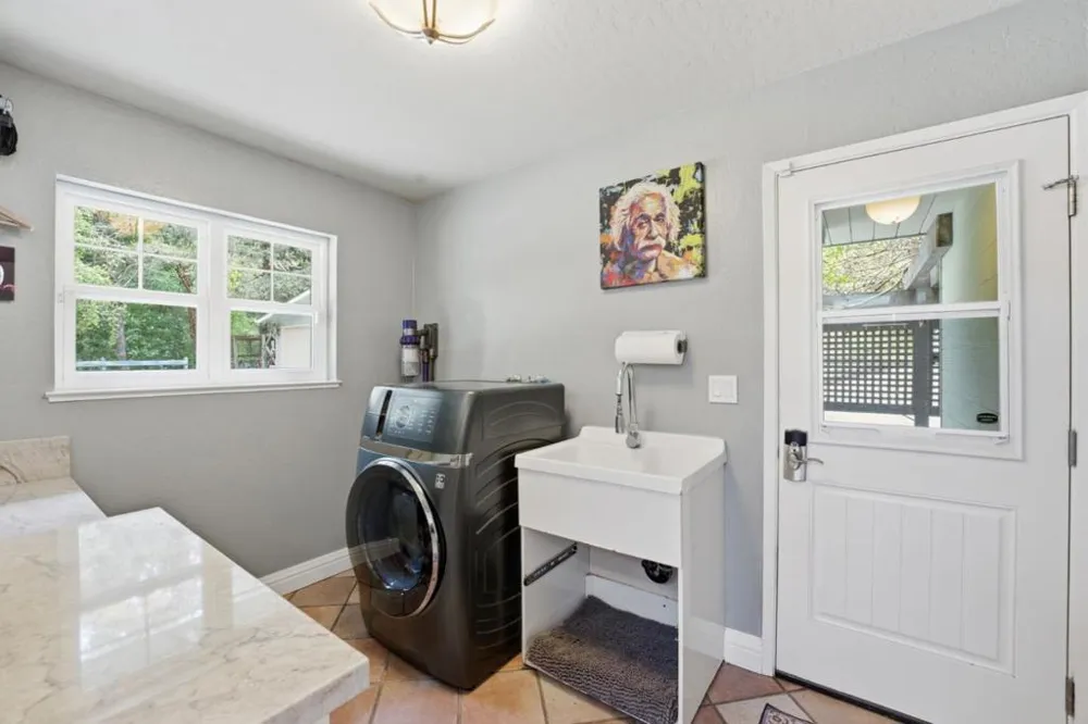 260 Humbug Lane Santa Cruz, CA 95060