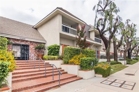 10201 Mason #62