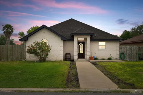 192 Laureles Drive