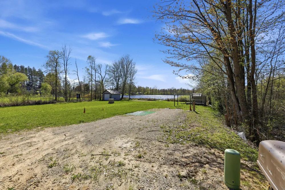 6059 Terry Drive Six Lakes, MI 48886