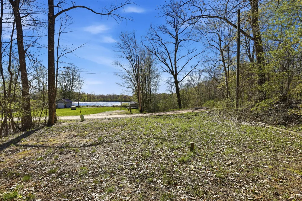 6059 Terry Drive Six Lakes, MI 48886