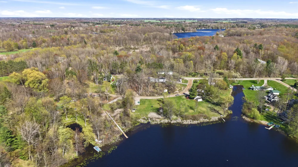 6059 Terry Drive Six Lakes, MI 48886