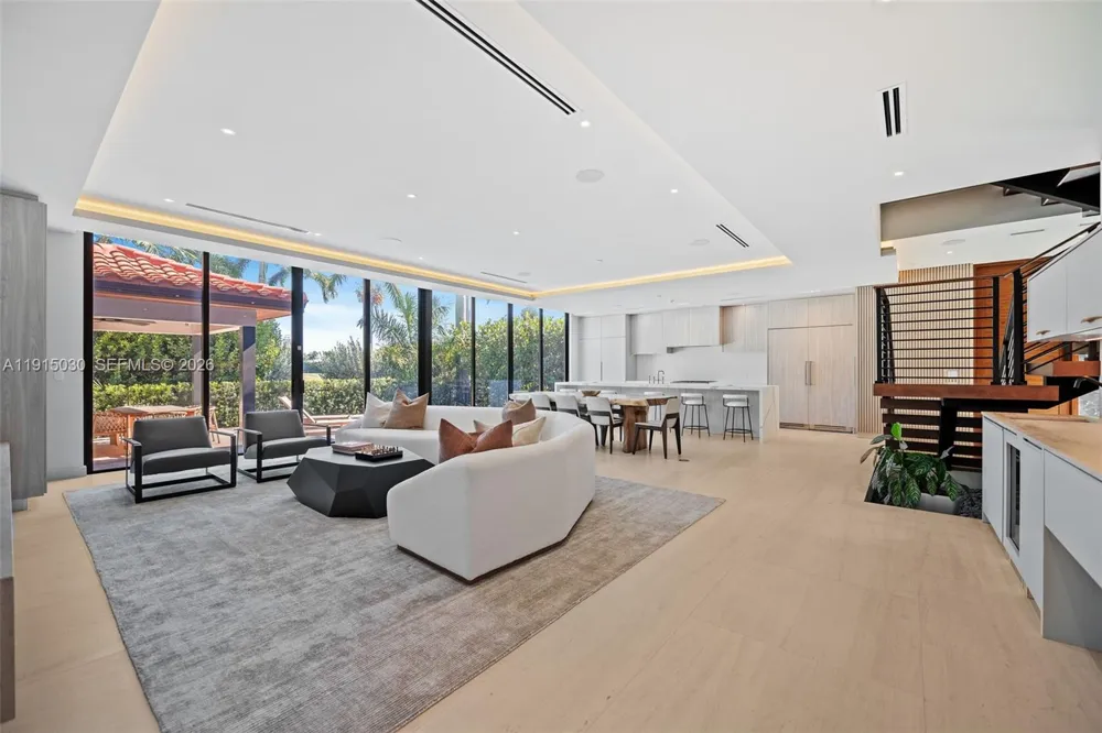 5831 Alton Rd Miami Beach, FL 33140