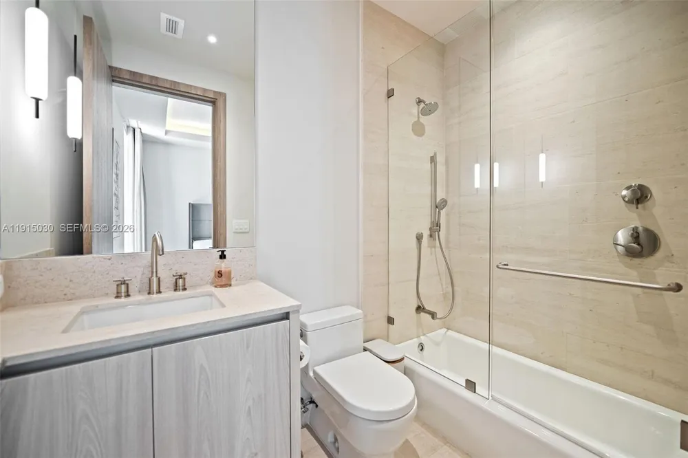 5831 Alton Rd Miami Beach, FL 33140