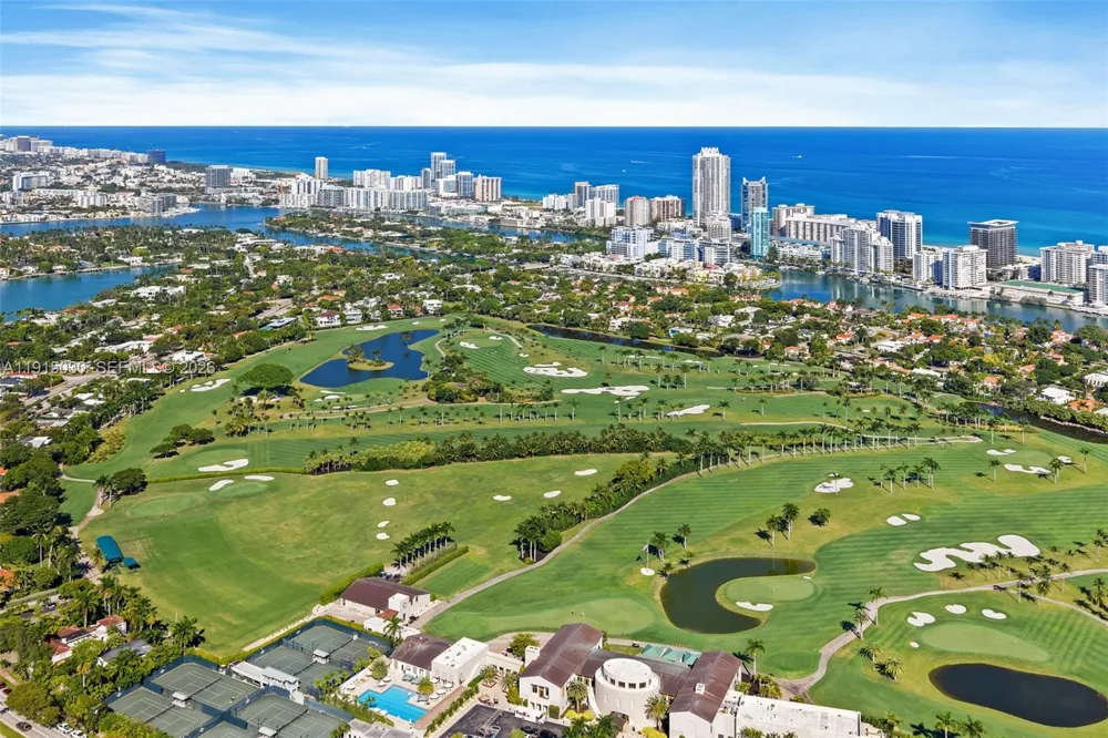 5831 Alton Rd Miami Beach, FL 33140