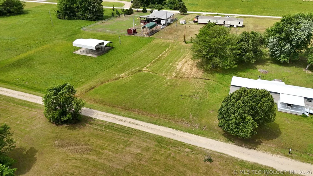 23 Shamburg Drive Checotah, OK 74426