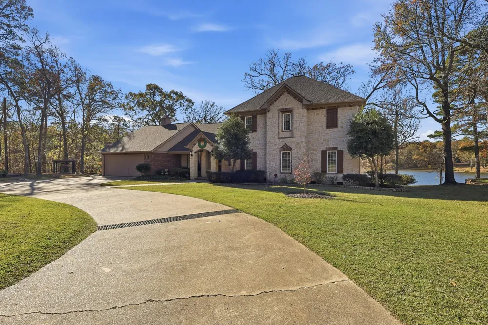 1755 CR 2330 Pittsburg, TX 75686