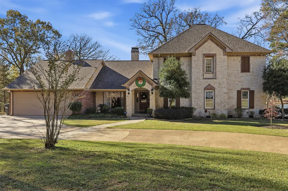 1755 CR 2330 Pittsburg, TX 75686
