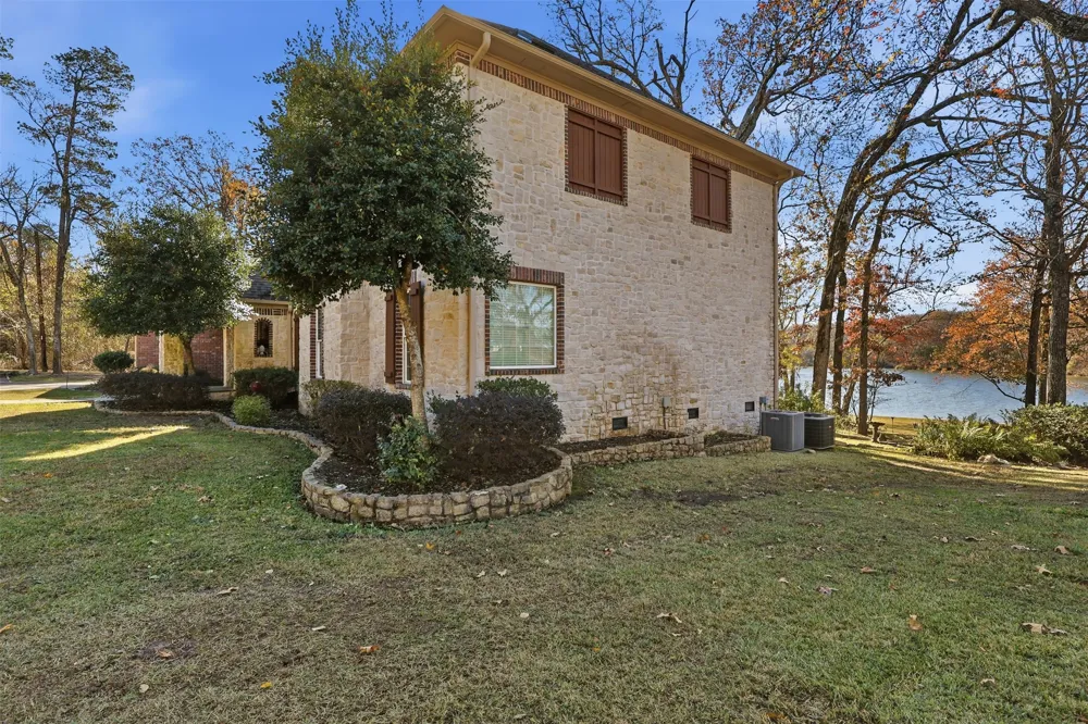1755 CR 2330 Pittsburg, TX 75686